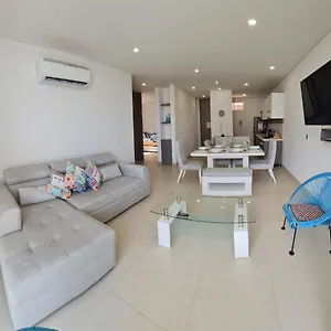 Apartamento Acogedor Wind Playa Salguero Frente Al Mar, Santa Marta (Magdalena)